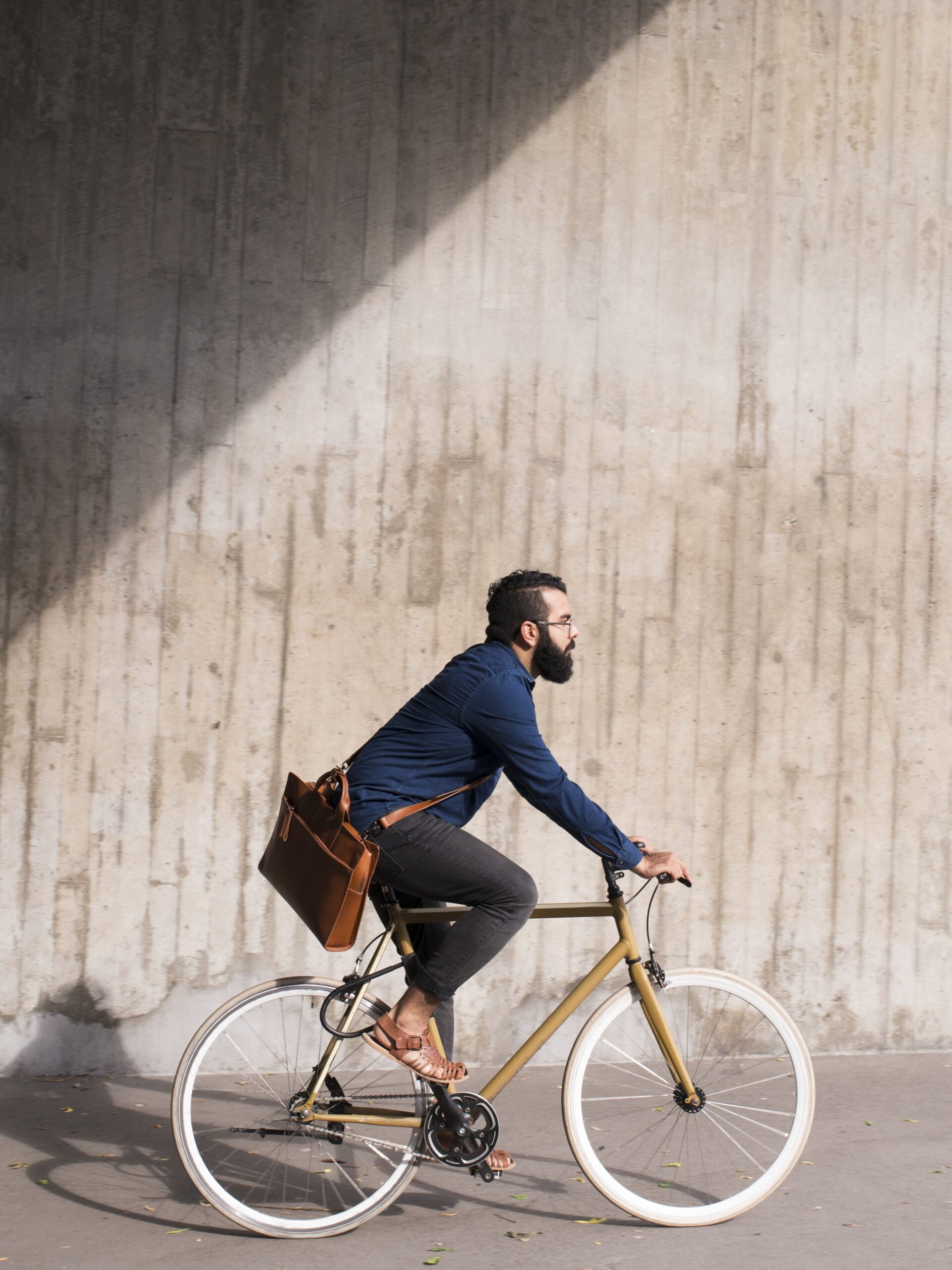 Person cyckling to work